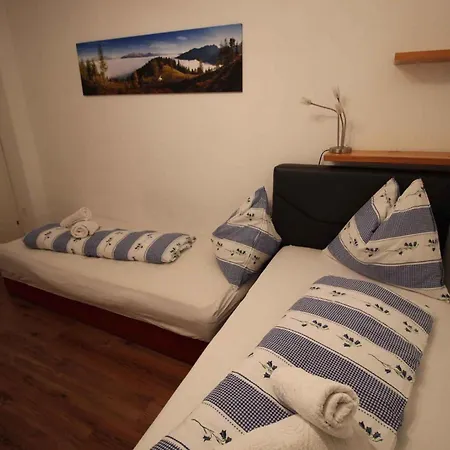 Flattach 2 Apartment